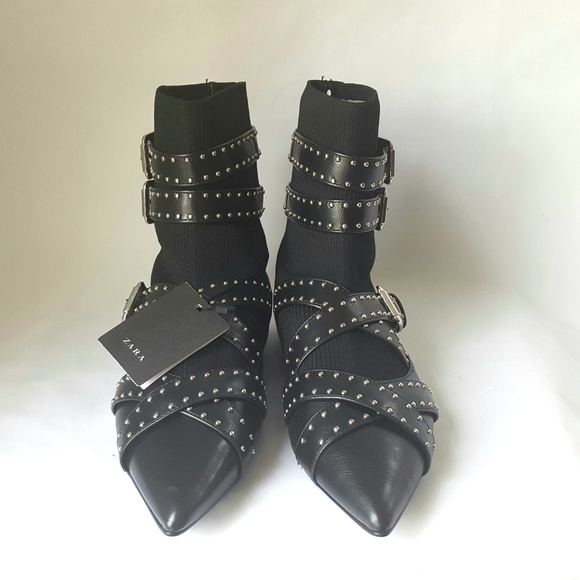 Zara Shoes - ZARA BUCKLED FLAT SOCK ANKLE BOOTS SIZE 6½-37